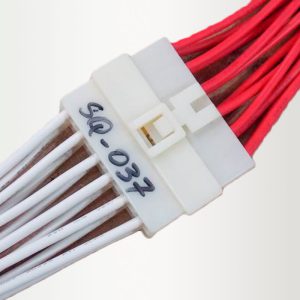 CONECTOR 12 VIAS CON SEGURO UNIVERSAL