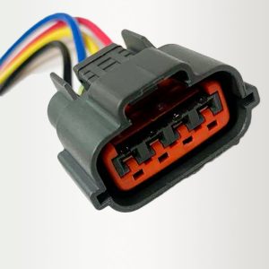 CONECTOR ALTERNADOR MITSUBICHI LANCER QQ TIGO 4 CABLES OVALADO