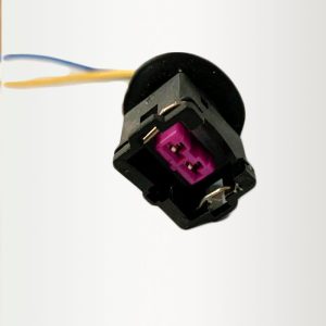 CONECTOR INYECTOR CORSA FIESTA  CON GOMA SUPERIOR